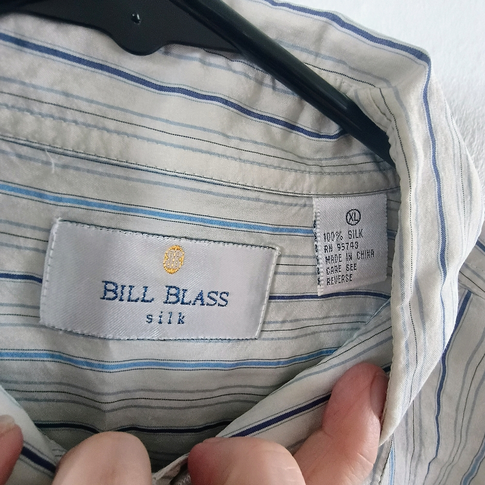 Bill Blass Silk Striped Button Up Shirt Men’s XL Short Sleeve Blue White - Picture 2 of 6
